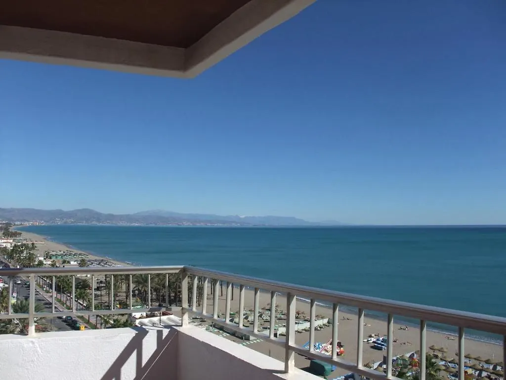Hotel Apartamentos Bajondillo Torremolinos 4*,