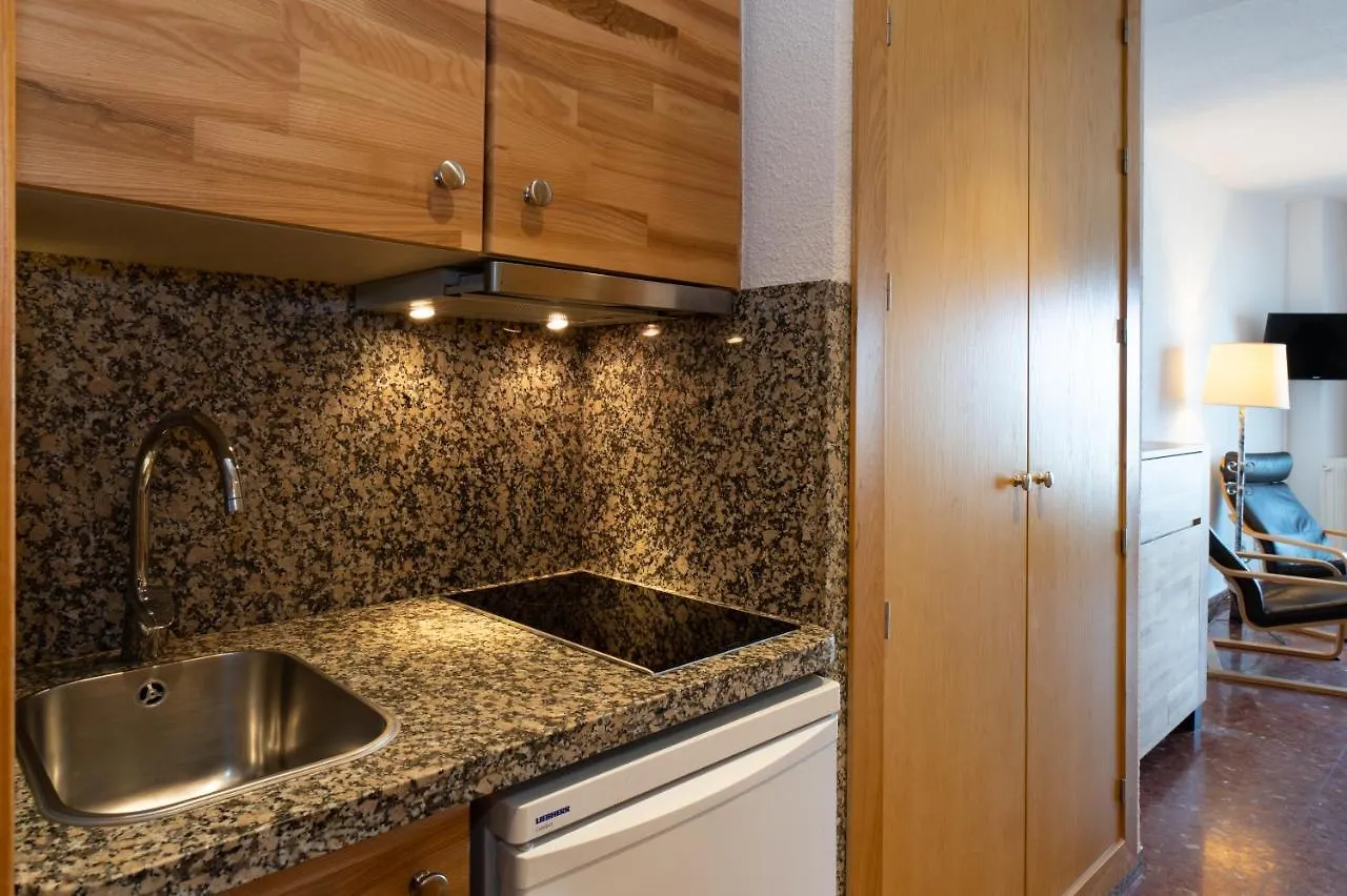 Hotel Apartamentos Bajondillo Торремолинос Испания