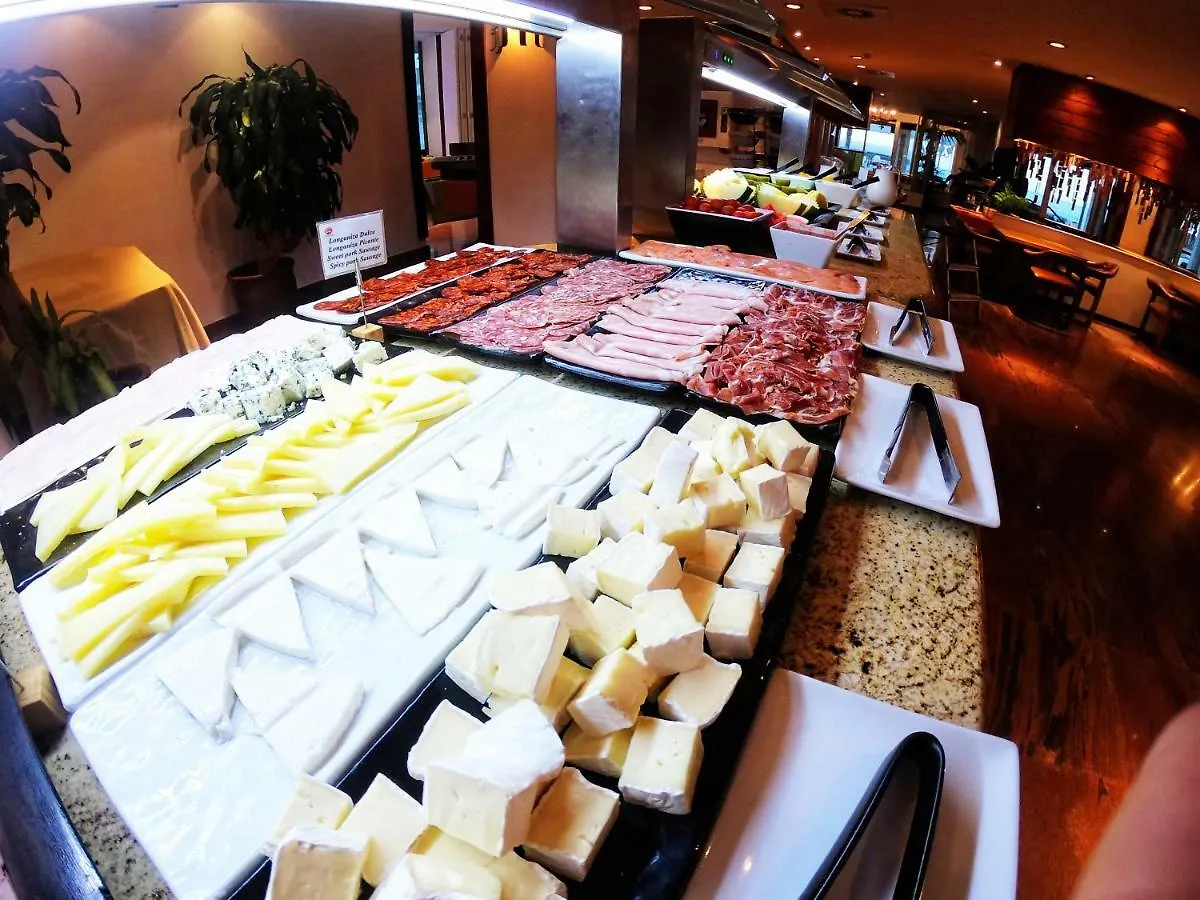 Hotel Apartamentos Bajondillo Торремолинос 4*,